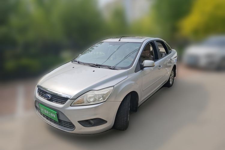 Used Ford Focus 2012 Sedan Classic 1.8L Automatic Fashion Edition