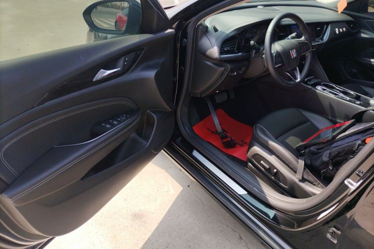 Used Buick Regal 2024 25T Deluxe Edition