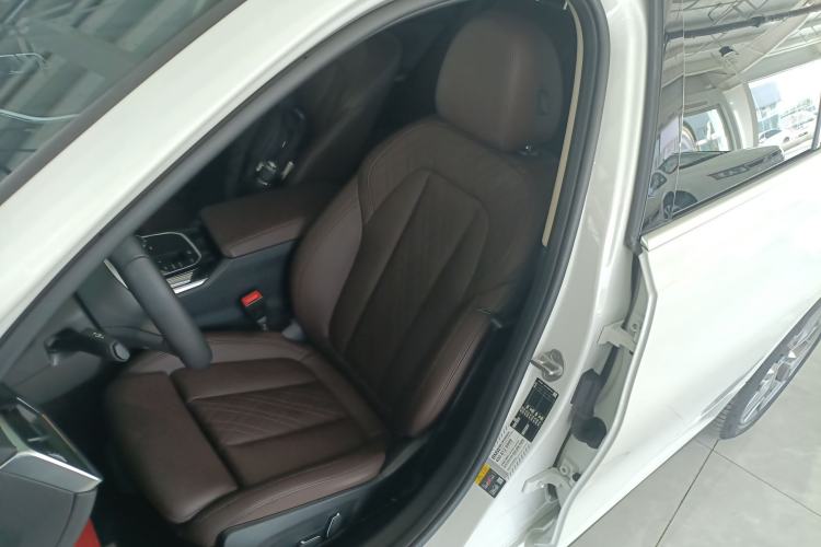 Used BMW i3 2024 eDrive 35 L