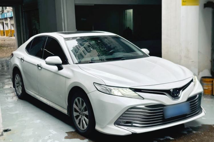 Used Toyota Camry 2019 2.0G Luxury Edition China VI Standard