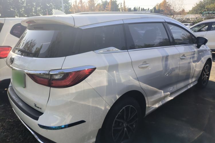 Used BYD Song MAX 2017 1.5T Automatic Smart Connect Elite 7-Seater