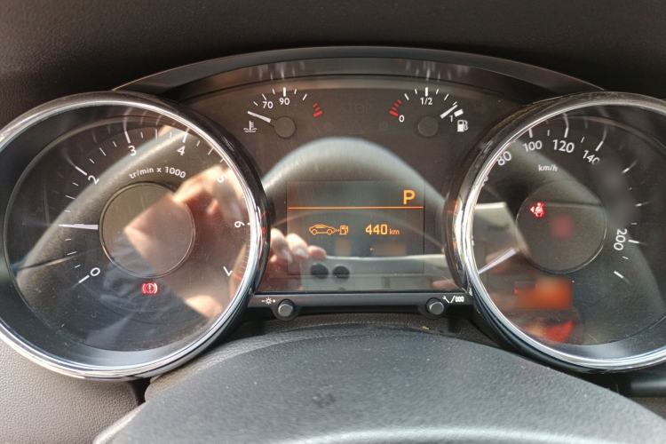 Used Peugeot 3008 2015 2.0L Automatic Classic Edition Instrument Cluster