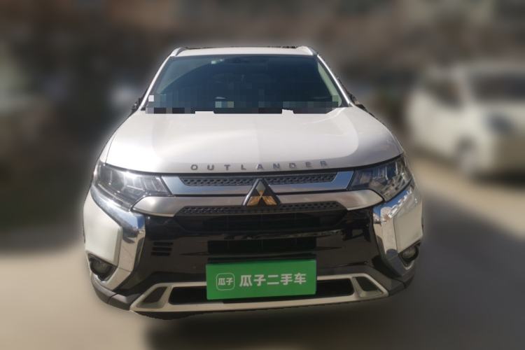 Used Mitsubishi Outlander 2019 2.4L 4x4 Zhi Xiang Edition 5 Seats China VI Standard Front