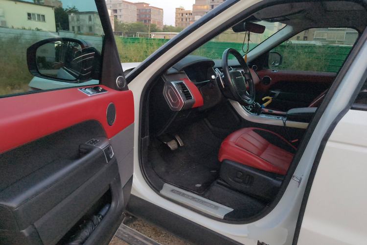 Used Land Rover Range Sport 2021 3.0 L6 YAO Black Edition Driver Seat