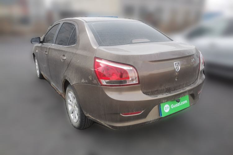Used Baojun 630 2011 1.5L manual Comfort trim level