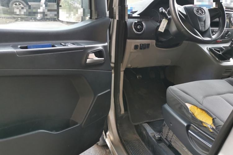 Used JAC Refine M3 2015 Maker Edition 1.6L Luxury Smart Version