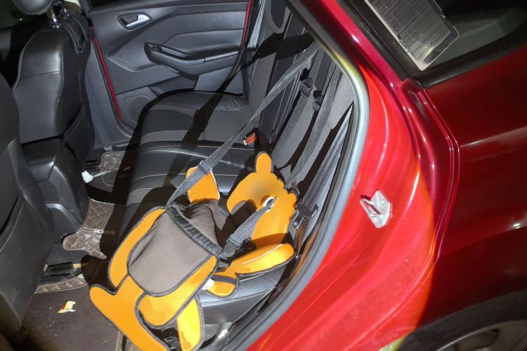 Used Ford Focus 2012 Hatchback 1.6L Automatic Fashion Edition