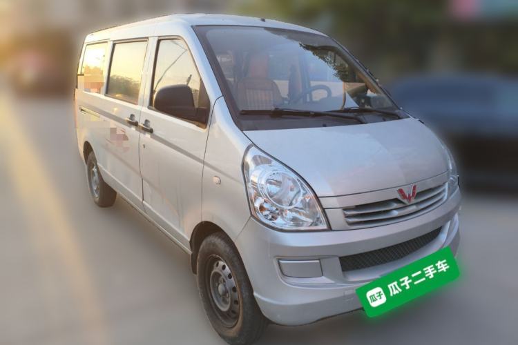 Used Wuling Rongguang S 2021 1.2L Base Model 5-Seater LSI
