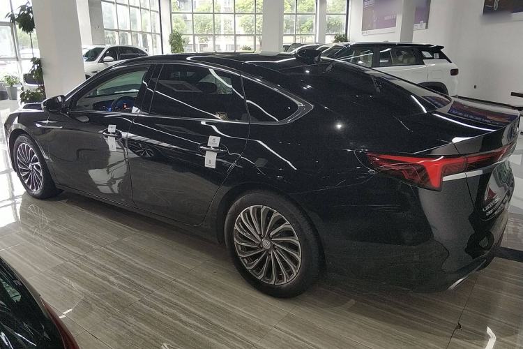 Used Buick LaCrosse 2024 28T Luxury Edition