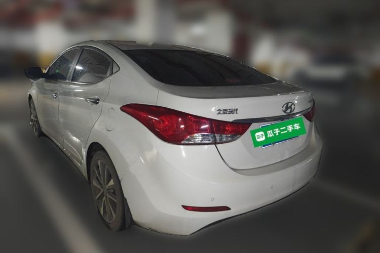Used Hyundai Elantra (5th Generation / Langdong) 2015 1.6L Automatic Leading Model Rear Left 45 Deg