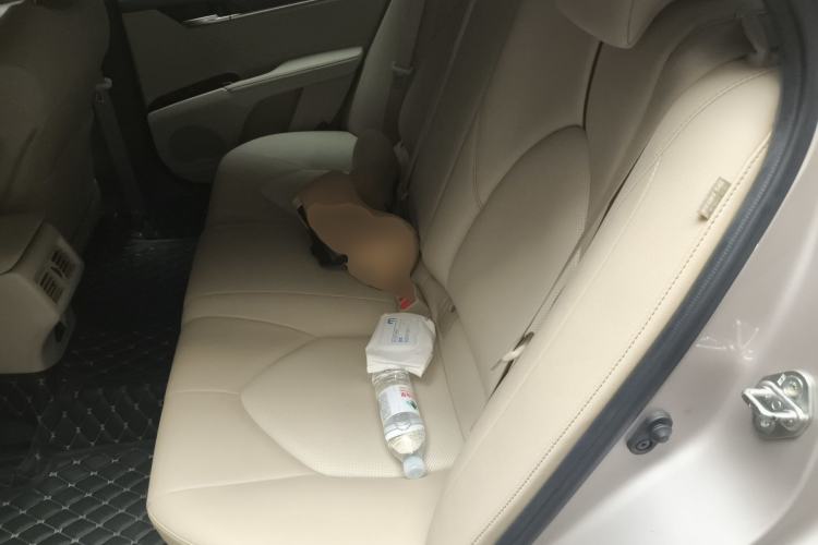 Used Toyota Camry 2019 Revised Version 2.5G Luxury Edition Left Rear Seat