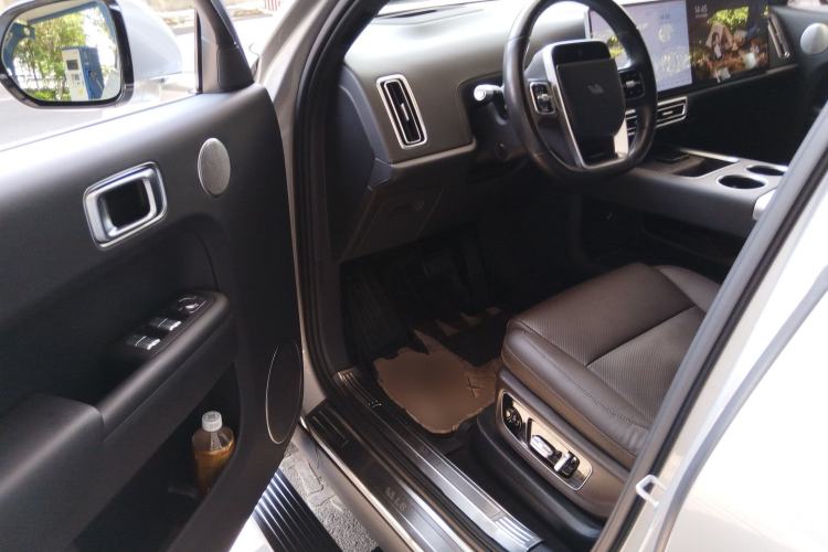 Used Li Auto L8 2023 Max model Driver Seat