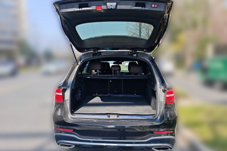 Used Mercedes-Benz GLC 2019 GLC 260 L 4MATIC Dynamic Model