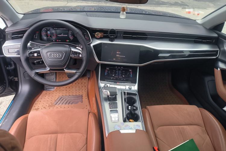 Used Audi A7L 2024 45 TFSI Luxury Edition
