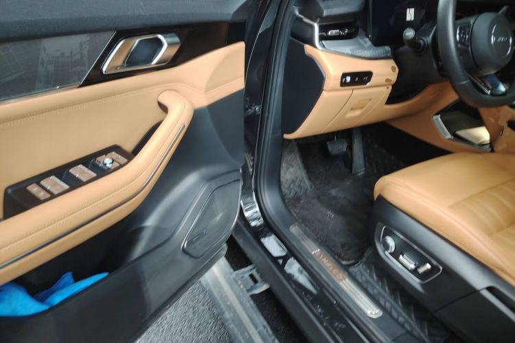 Used Lynk & Co 09 EM-P 2023 2.0TD EM-P Long-Range Version PM Six-Seater