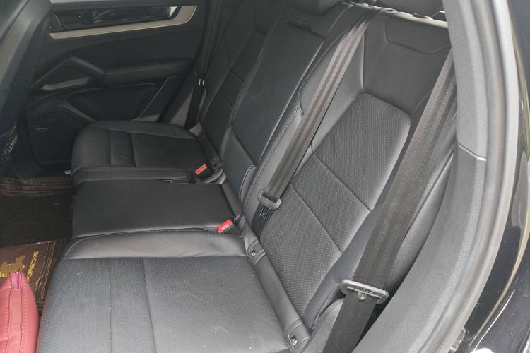 Used Porsche Cayenne 2024 Cayenne 3.0T Left Rear Seat