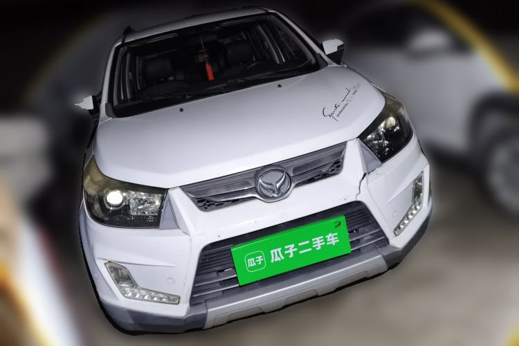 Used HYOSOW S3 2014 1.8L Prestige Version China IV Emission Standard Front Right 45 Deg