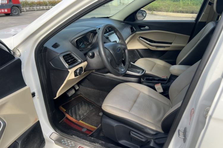 Used Ford Escort 2015 1.5L Automatic Comfort Edition