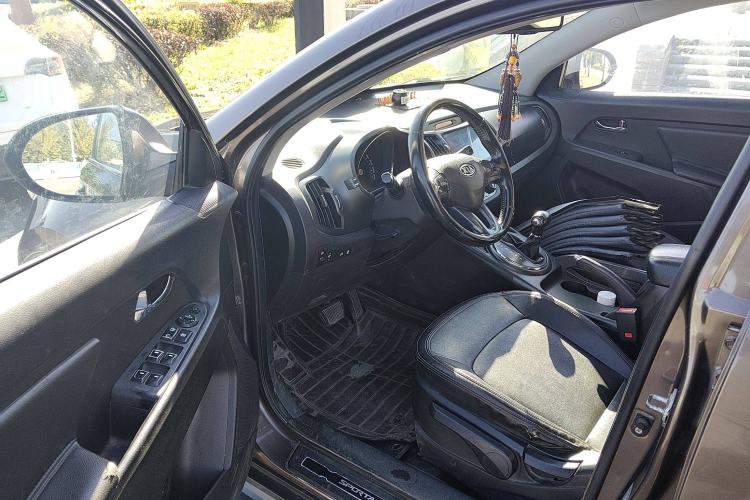 Used Kia Sportage R 2012 2.0L Automatic Two-Wheel Drive GLS