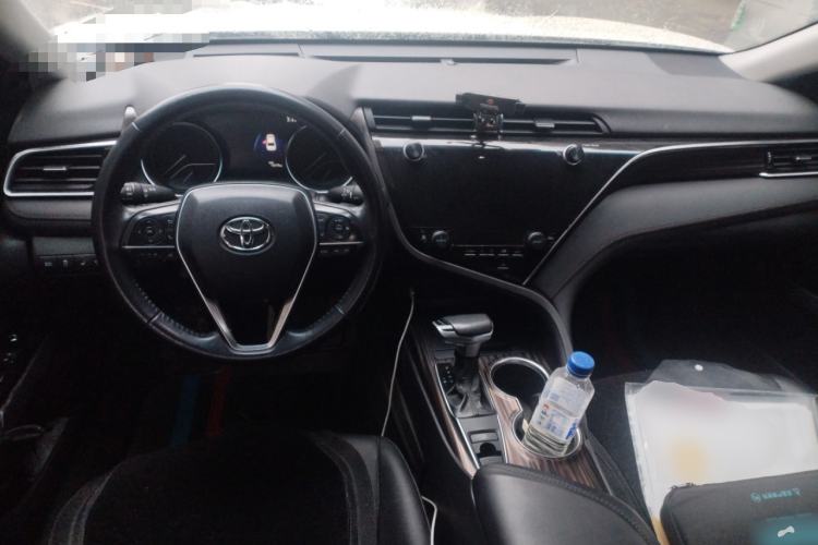 Used Toyota Camry 2019 Revised Version 2.0G Luxury Edition