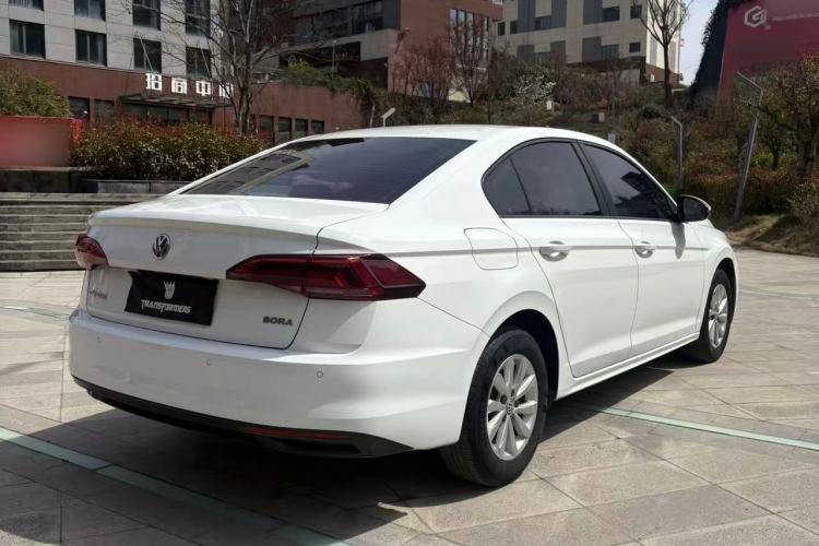 Used Volkswagen Bora 2020 1.5L Automatic Fashion Edition

