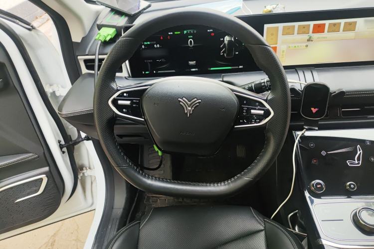 Used NETA U 2022 Zhi400 Pro Ternary Lithium