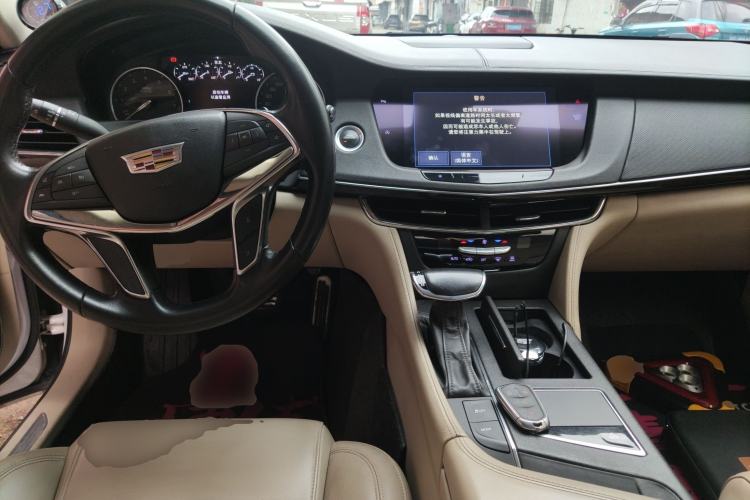 Used Cadillac CT6 2017 28T Fashion Edition Center Console