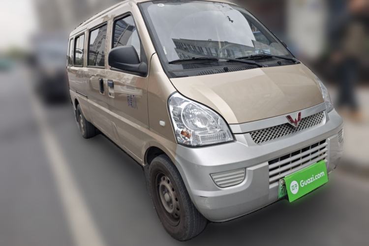 Used Wuling Rongguang EV 2020 Basic Version 7-Seater 300 km