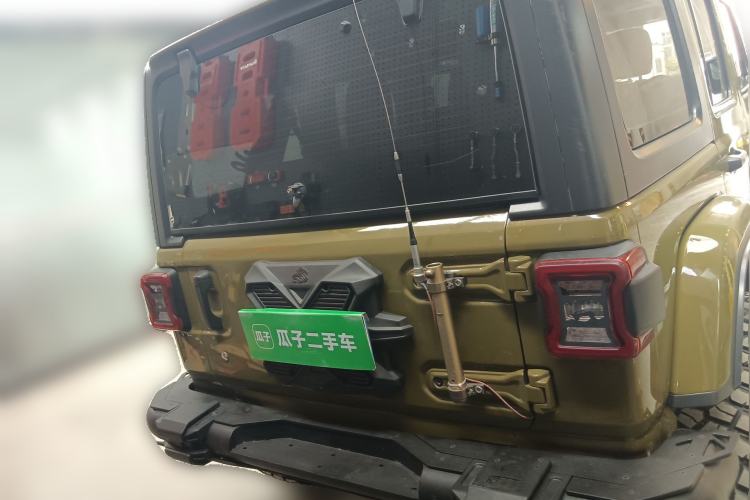 Used Jeep Wrangler 2018 2.0T Sahara Four-Door Edition Rear