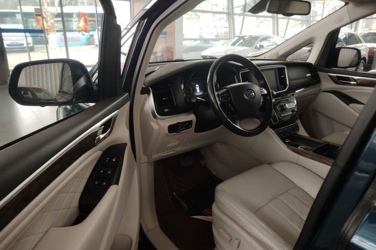 Used GAC Trumpchi M8 2018 320T Luxury Edition
