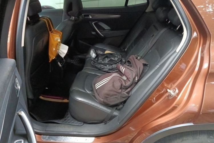 Used DS 6 2016 1.6T Luxury Edition THP160
