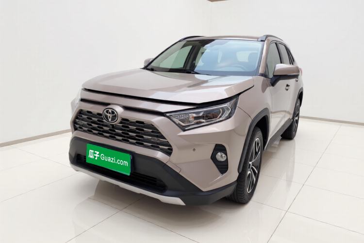 Used Toyota RAV4 2020 2.0L CVT Two-Wheel Drive Prestige Edition Guazi used car, China used car export, Used car for sale, Used cars, Cheapest cars for sale
