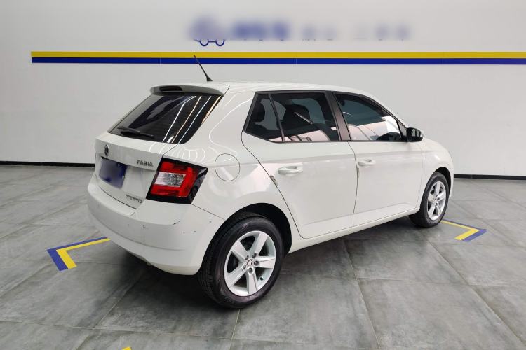 Used Skoda Fabia 2017 1.4L Automatic Car Enjoy Edition