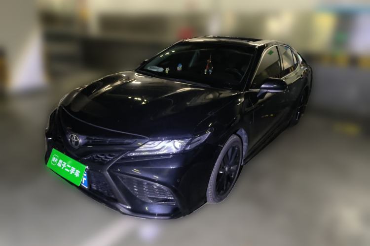 Used Toyota Camry 2023 2.0S Knight Edition