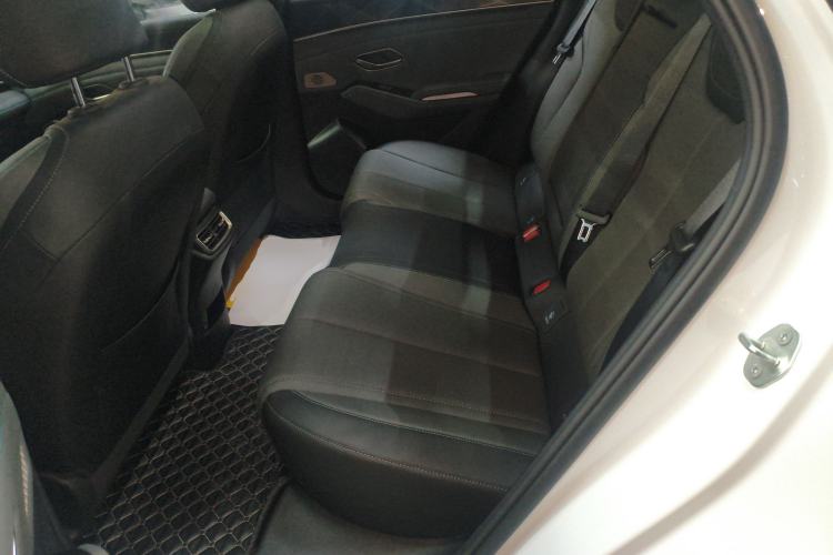 Used BYD Qin L 2025 DM-i Smart Drive 120KM Superior Model
