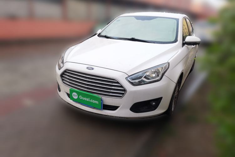 Used Ford Escort 2015 1.5L Manual Comfort Model