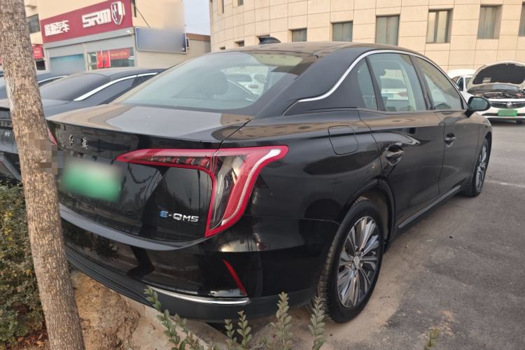 Used Hongqi E-QM5 2022 431 km Charge & Enjoy Edition
