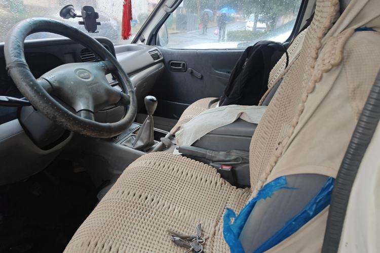 Used Jinbei Hiace 2011 2.0L 5th Generation Kuaiyunwang Standard Version 4G19
