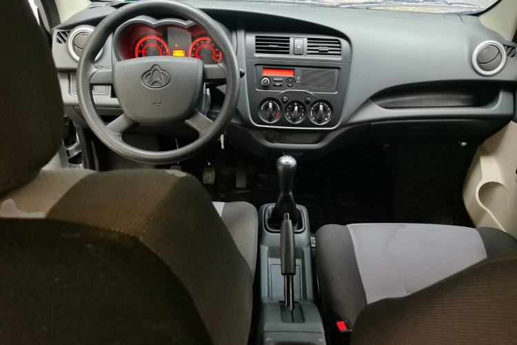 Used CHANGAN KAICHENG Star 5 2022 1.4L Classic Edition Passenger Vehicle JL473Q3 Center Console