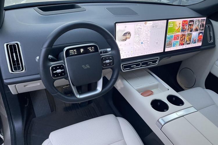 Used Li Auto L8 2023 Pro Model
