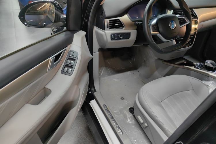 Used Denza 2018 450 Base Version
