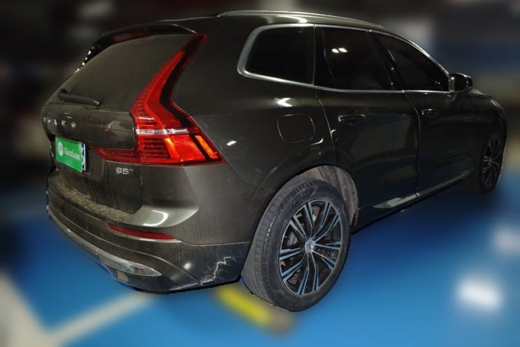 Used Volvo XC60 2022 B5 4x4 Smart Luxury Edition
