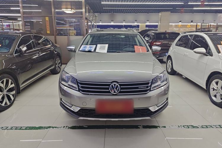 Used Volkswagen Magotan 2012 Travel Edition 2.0 TSI 4x4 Comfort Version
