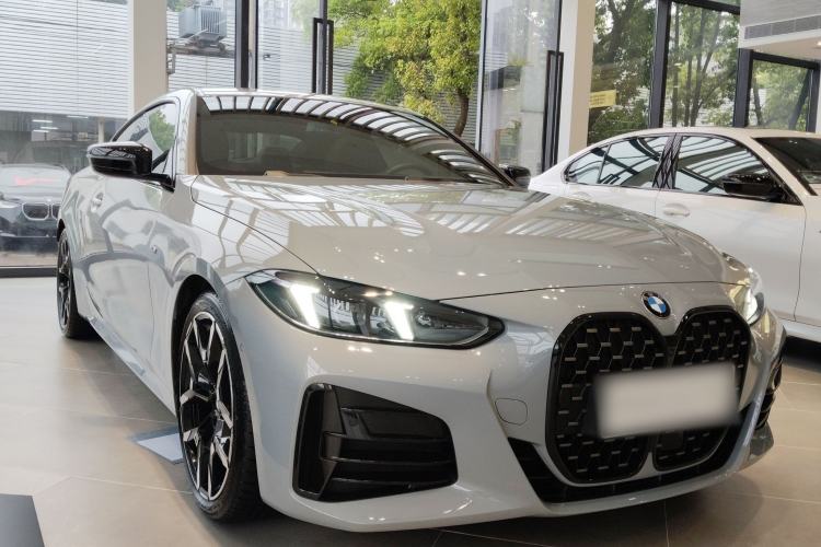 Used BMW 4 Series 2024 430i M Sport Night Edition Front Right 45 Deg