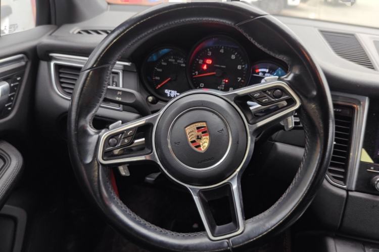 Used Porsche Macan 2017 Macan 2.0T