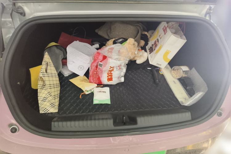 Used XPeng P7 2023 P7i 702 Max Trunk