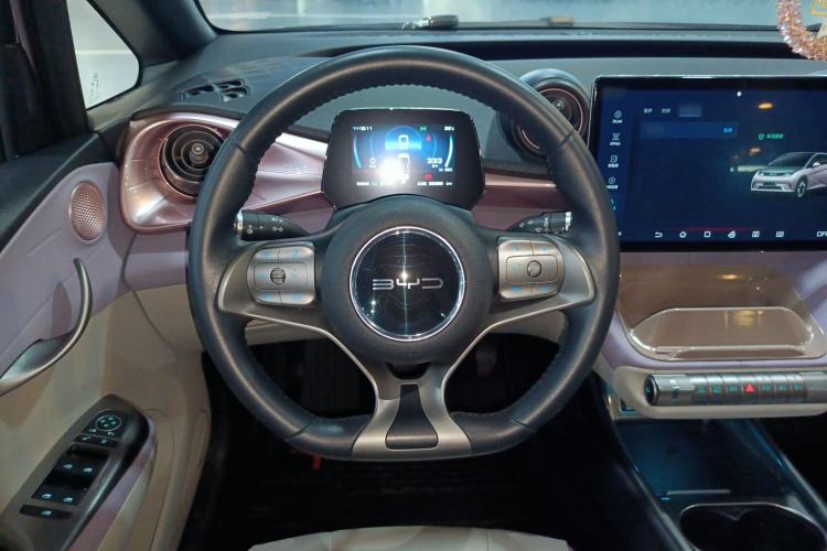 Used BYD Dolphin 2021 405 km Fashion Edition Steering Wheel