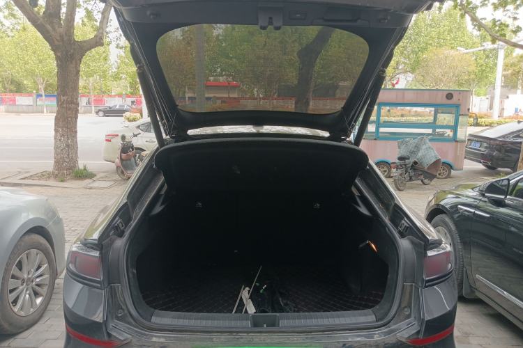 Used Volkswagen Lamando 2023 Lavida L 280TSI DSG Cool & Spicy Edition Trunk