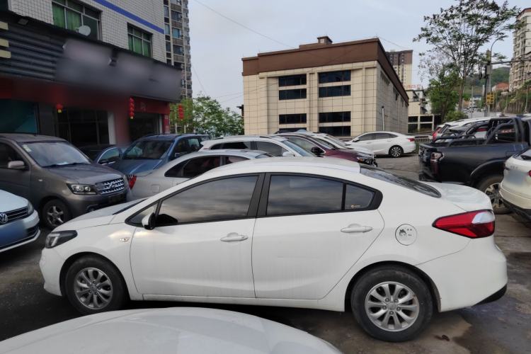 Used Kia K3 2016 1.6L Manual GL Exterior 7