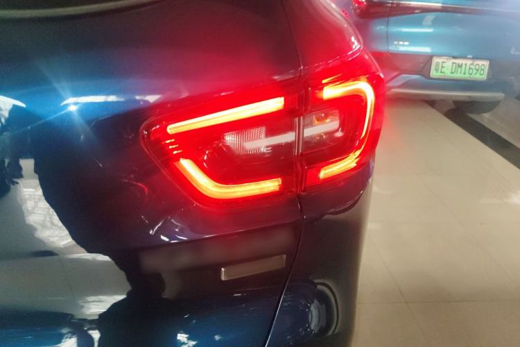 Used Renault Kadjar 2017 2.0L Two-Wheel-Drive Leading Edition